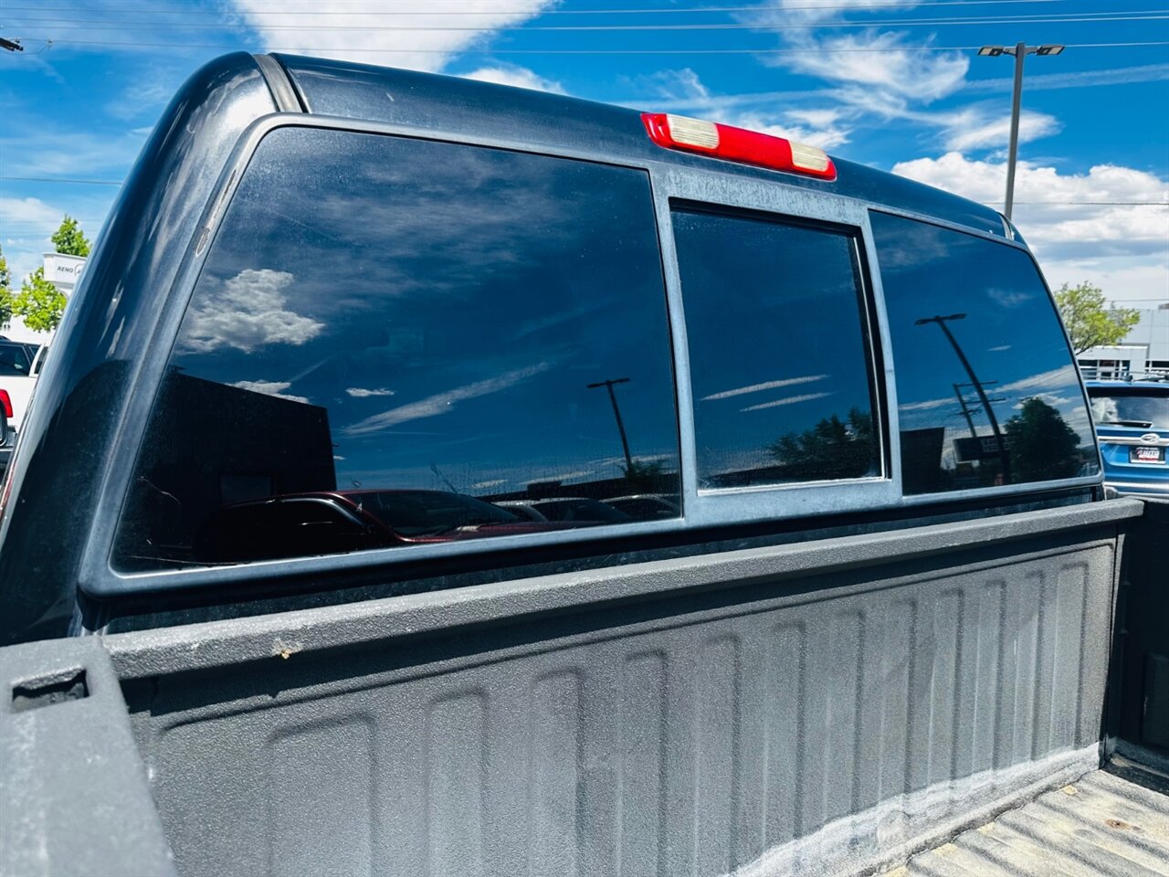 2006 GMC Sierra 1500 SLT 4dr Crew Cab - Photo 9 - Reno, NV 89502