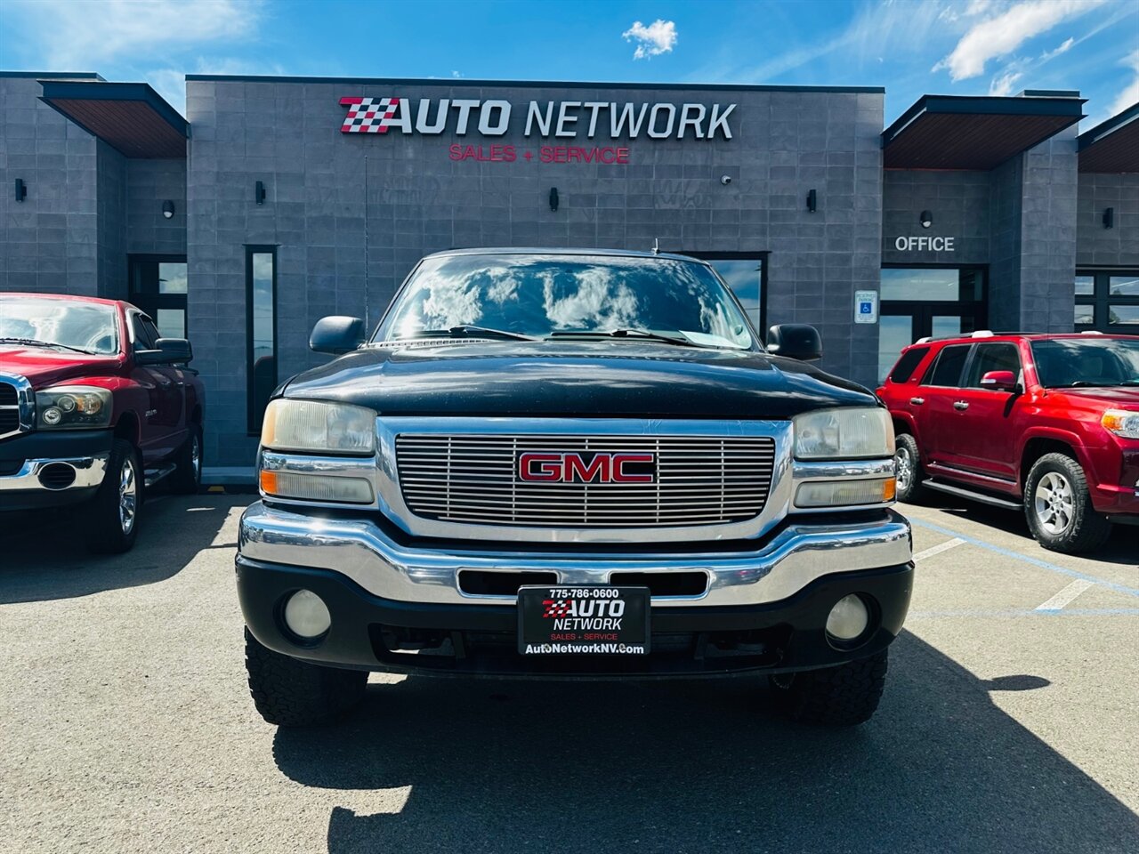 2006 GMC Sierra 1500 SLT 4dr Crew Cab - Photo 4 - Reno, NV 89502