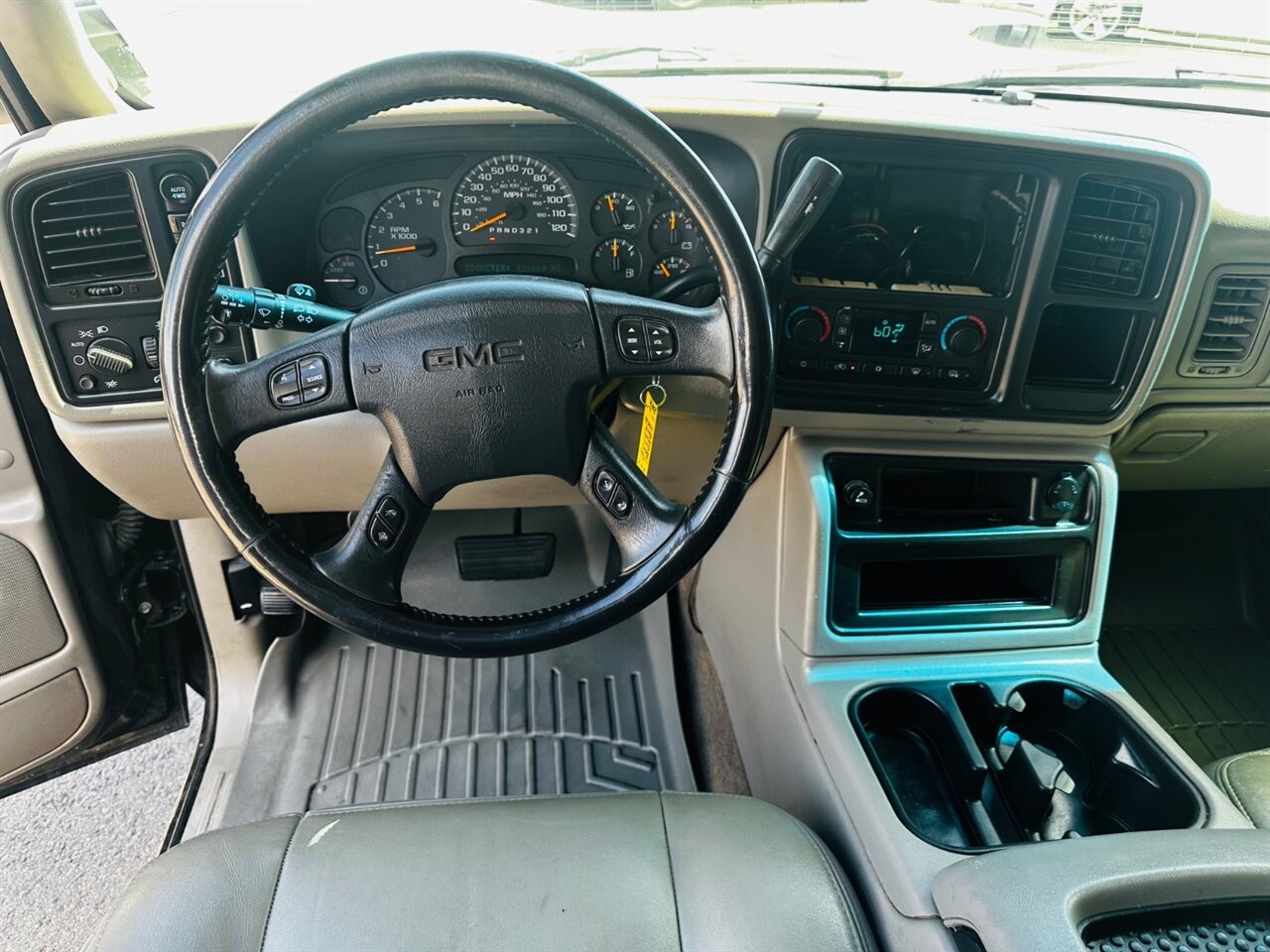 2006 GMC Sierra 1500 SLT 4dr Crew Cab - Photo 15 - Reno, NV 89502