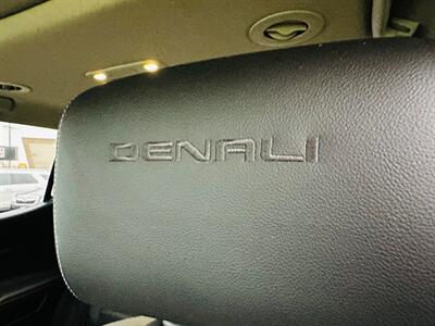 2017 GMC Acadia Denali   - Photo 32 - Reno, NV 89502
