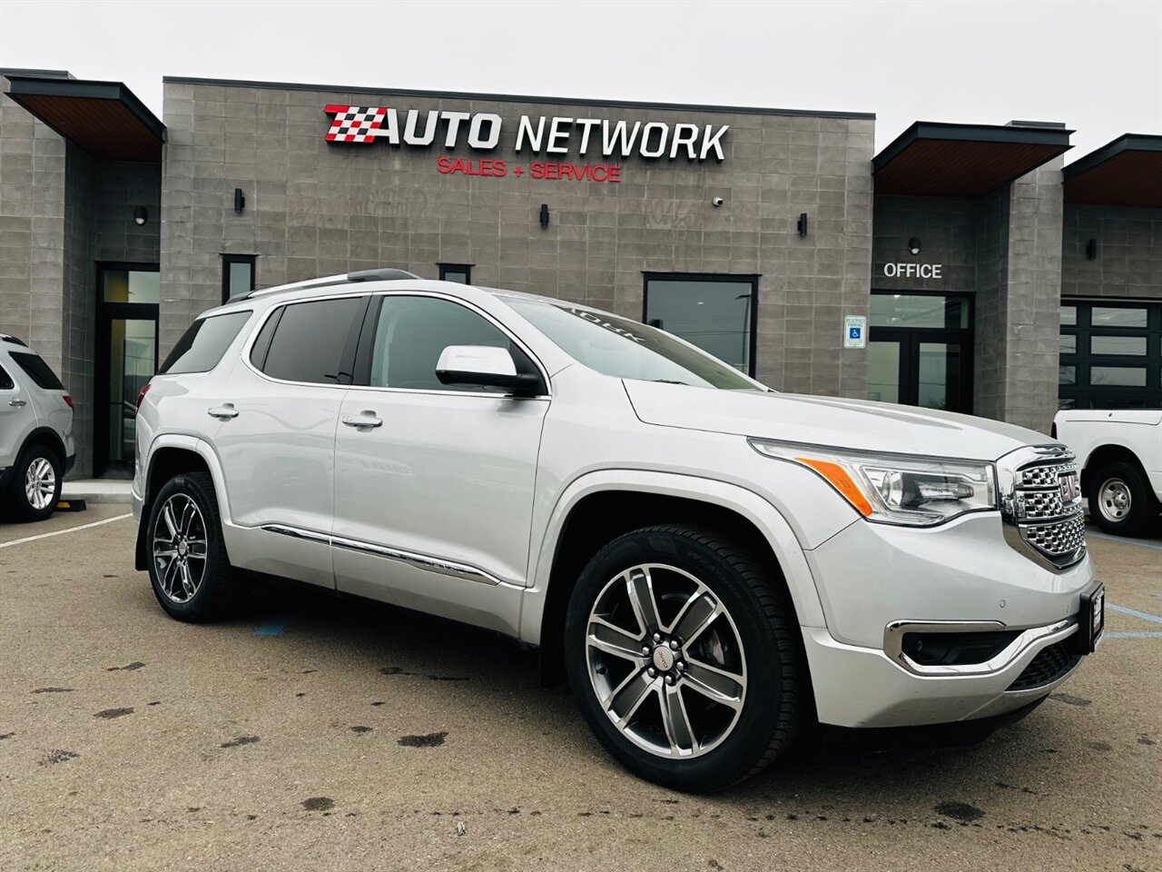 2017 GMC Acadia Denali   - Photo 1 - Reno, NV 89502