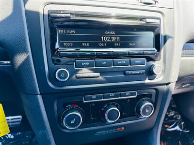 2013 Volkswagen GTI PZEV   - Photo 16 - Reno, NV 89502