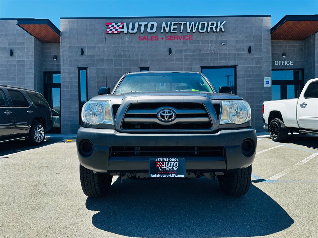 2010 Toyota Tacoma - Photo 4 - Reno, NV 89502