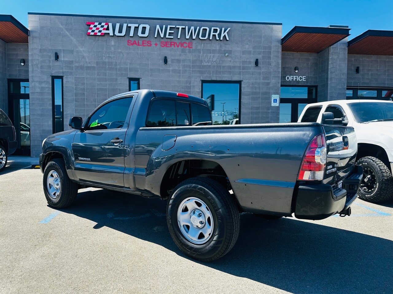 2010 Toyota Tacoma - Photo 7 - Reno, NV 89502
