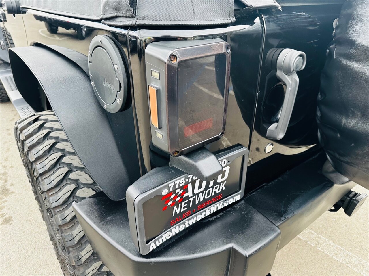 2016 Jeep Wrangler Unlimited Sport - Photo 12 - Reno, NV 89502