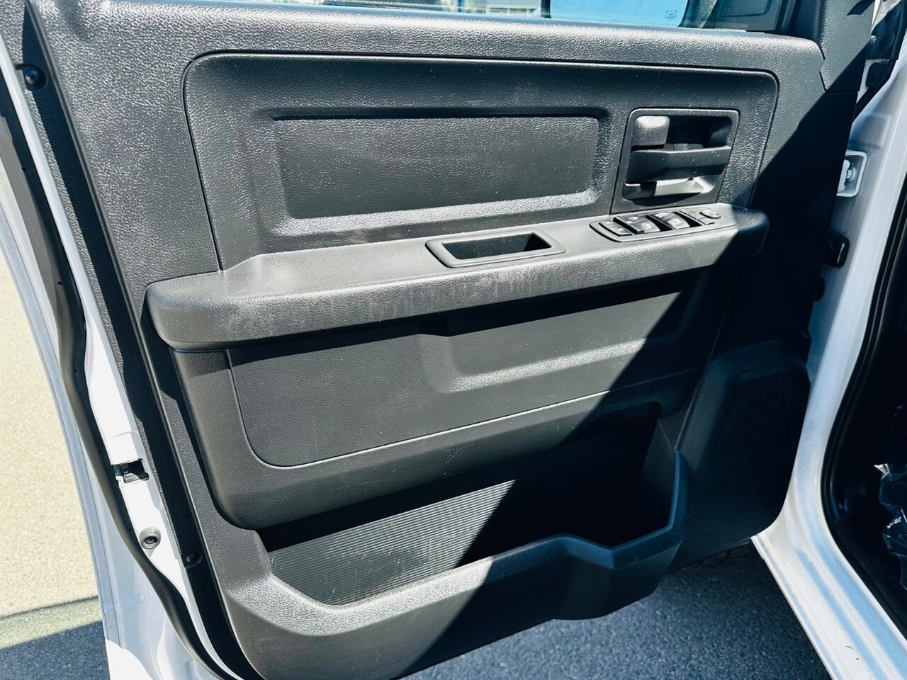 2017 RAM 1500 - Photo 26 - Reno, NV 89502
