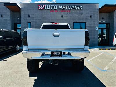 2005 Chevrolet Silverado 2500 LT 4dr Crew Cab - Photo 8 - Reno, NV 89502