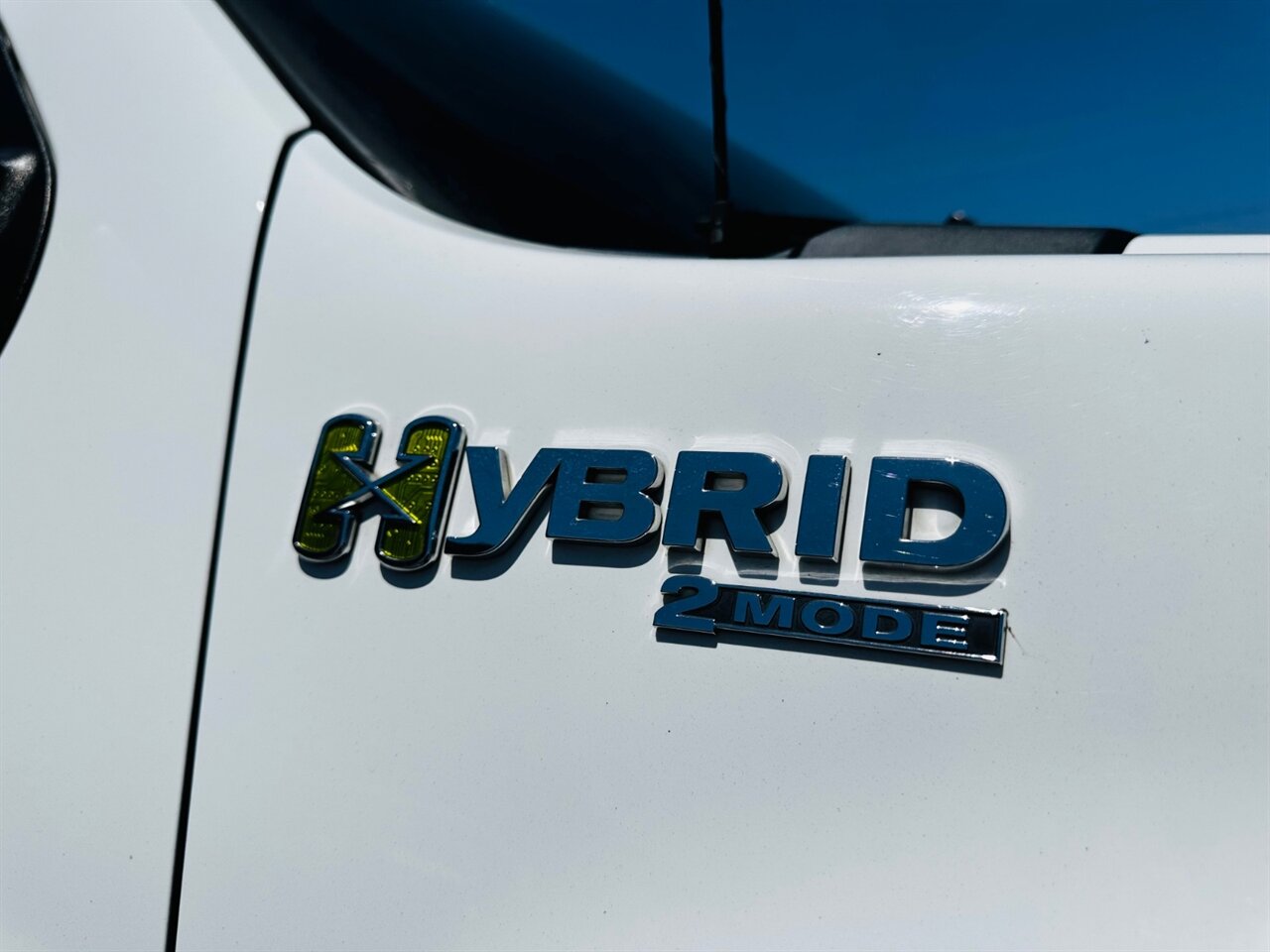 2009 GMC Sierra 1500 Hybrid - Photo 9 - Reno, NV 89502