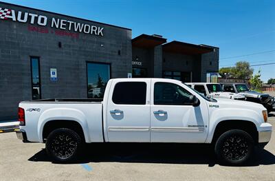 2009 GMC Sierra 1500 Hybrid   - Photo 2 - Reno, NV 89502