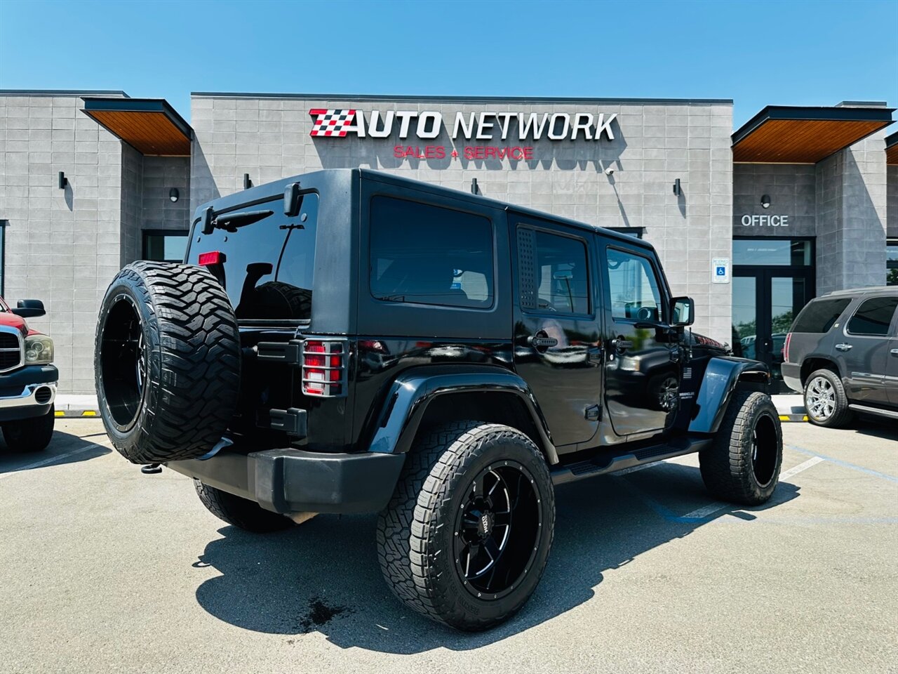 2017 Jeep Wrangler Unlimited Sahara - Photo 3 - Reno, NV 89502
