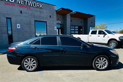 2015 Toyota Camry XLE   - Photo 2 - Reno, NV 89502