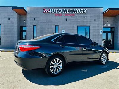 2015 Toyota Camry XLE   - Photo 3 - Reno, NV 89502