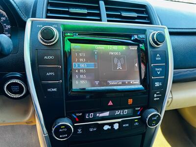 2015 Toyota Camry XLE   - Photo 14 - Reno, NV 89502