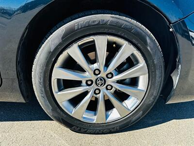 2015 Toyota Camry XLE   - Photo 9 - Reno, NV 89502