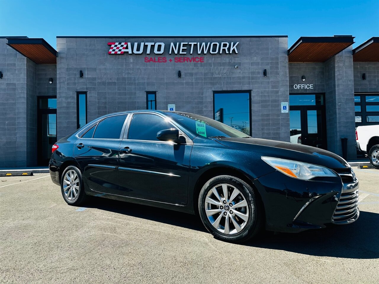 2015 Toyota Camry XLE   - Photo 1 - Reno, NV 89502
