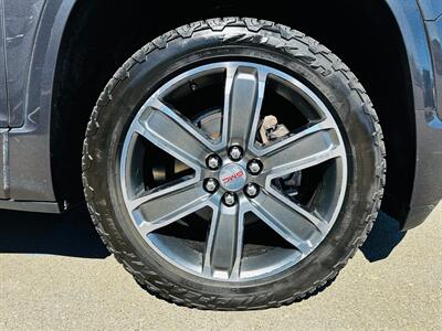 2017 GMC Acadia Denali   - Photo 11 - Reno, NV 89502
