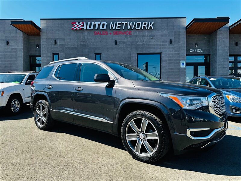 2017 GMC Acadia Denali