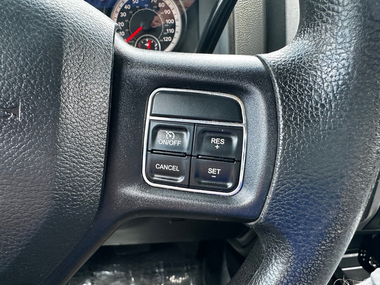 2016 RAM 2500 Tradesman - Photo 26 - Reno, NV 89502