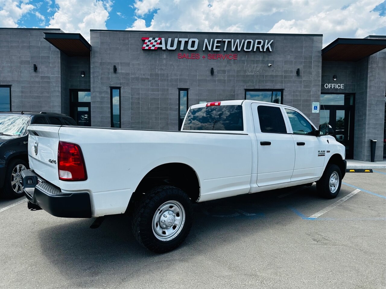 2016 RAM 2500 Tradesman - Photo 3 - Reno, NV 89502