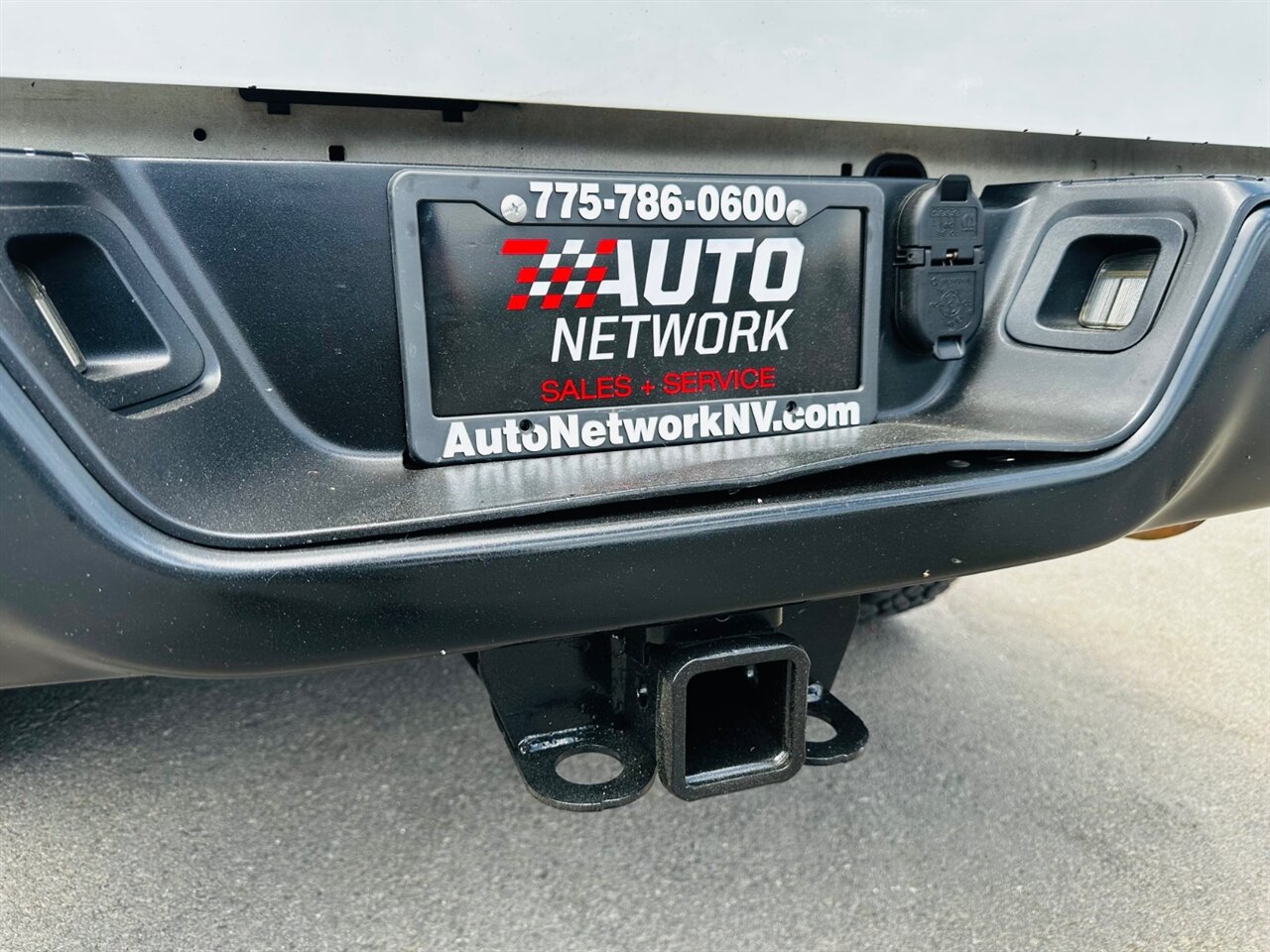 2016 RAM 2500 Tradesman - Photo 12 - Reno, NV 89502