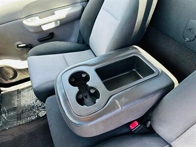 2007 GMC Sierra 2500 HD Work Truck   - Photo 14 - Reno, NV 89502