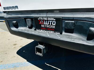 2007 GMC Sierra 2500 HD Work Truck   - Photo 10 - Reno, NV 89502