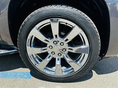 2011 GMC Yukon Denali Hybrid   - Photo 12 - Reno, NV 89502