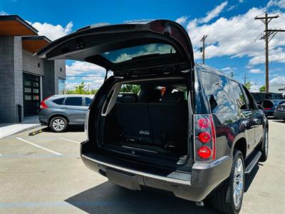 2011 GMC Yukon Denali Hybrid   - Photo 9 - Reno, NV 89502