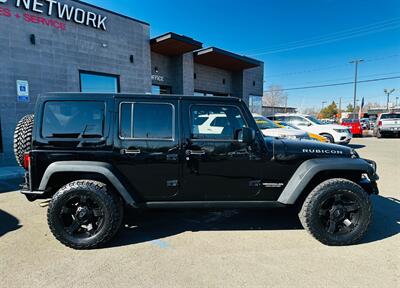 2013 Jeep Wrangler Unlimited Rubicon   - Photo 2 - Reno, NV 89502