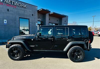 2013 Jeep Wrangler Unlimited Rubicon   - Photo 6 - Reno, NV 89502