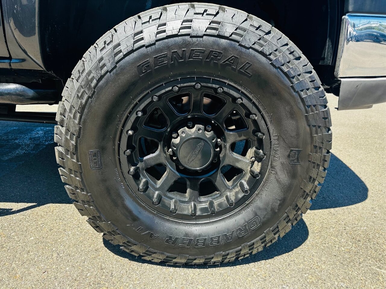2004 Chevrolet Silverado 2500 LT 4dr Extended Cab - Photo 12 - Reno, NV 89502