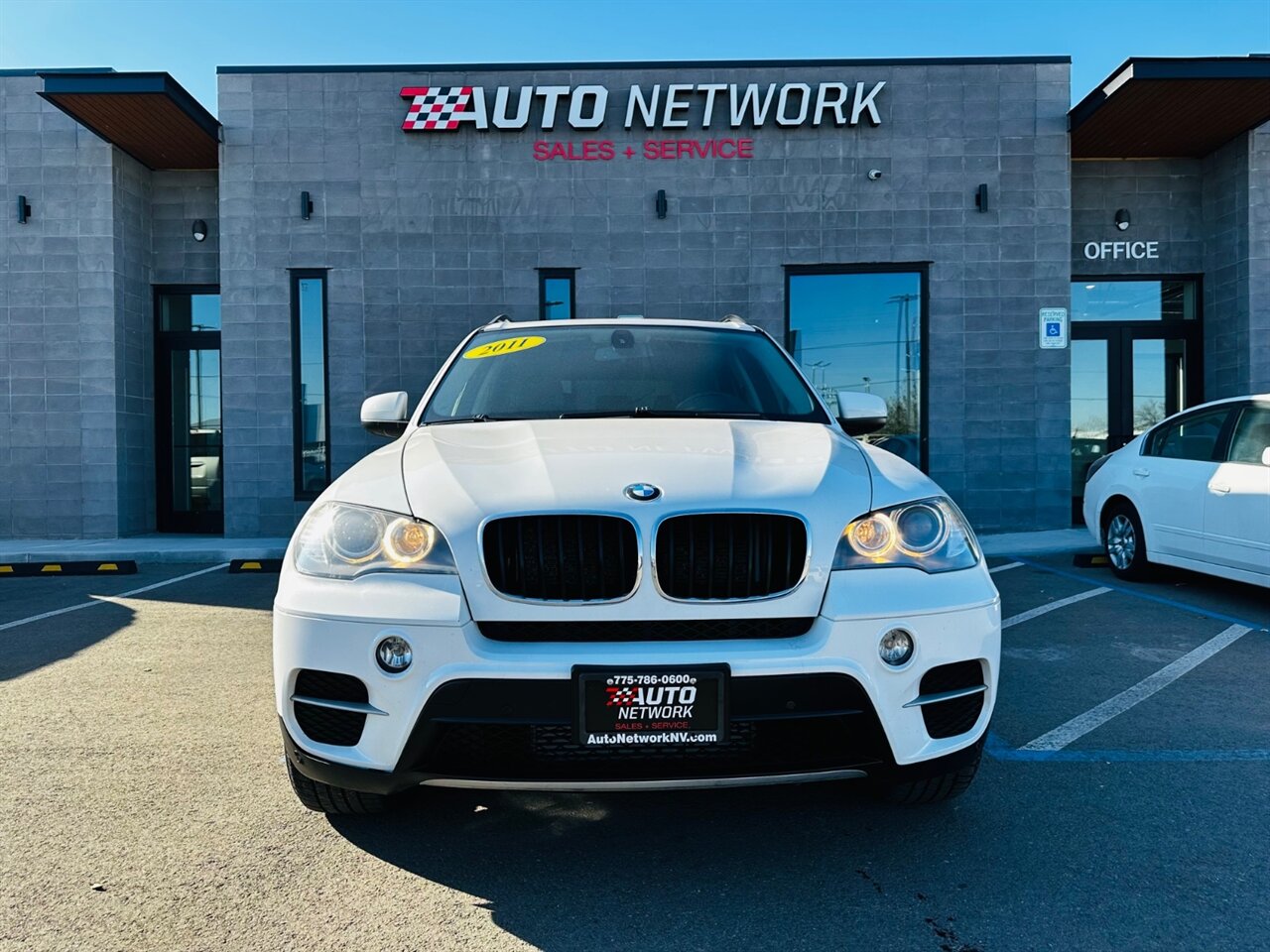 2011 BMW X5 xDrive35i photo 2