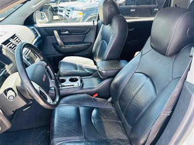 2014 GMC Acadia SLT - Photo 11 - Reno, NV 89502