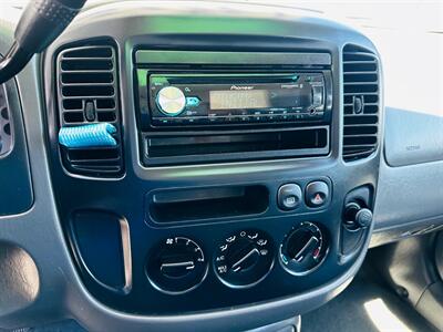 2003 Ford Escape XLS - Photo 14 - Reno, NV 89502
