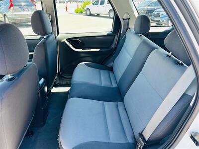 2003 Ford Escape XLS - Photo 12 - Reno, NV 89502
