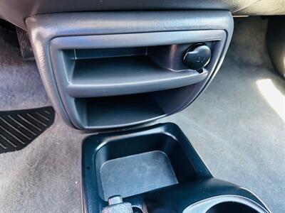 2003 Ford Escape XLS - Photo 15 - Reno, NV 89502