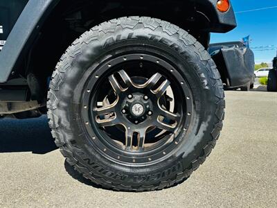 2010 Jeep Wrangler Unlimited Sport   - Photo 10 - Reno, NV 89502