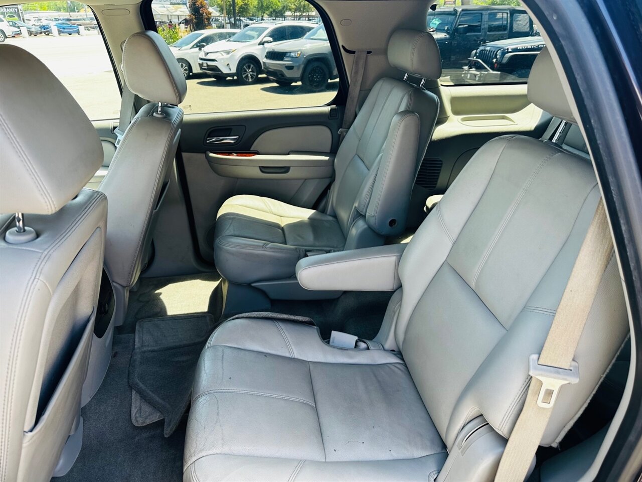 2009 Chevrolet Tahoe LT - Photo 15 - Reno, NV 89502