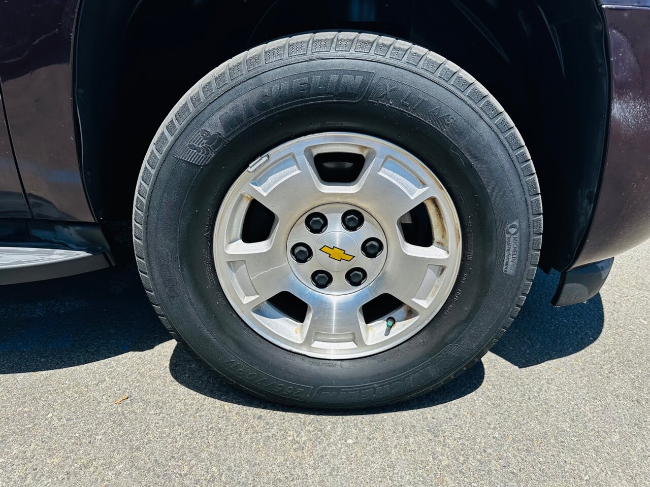 2009 Chevrolet Tahoe LT - Photo 11 - Reno, NV 89502