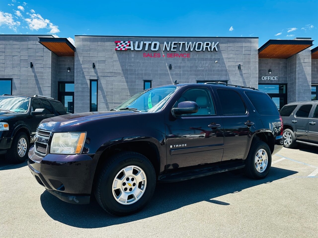 2009 Chevrolet Tahoe LT - Photo 5 - Reno, NV 89502