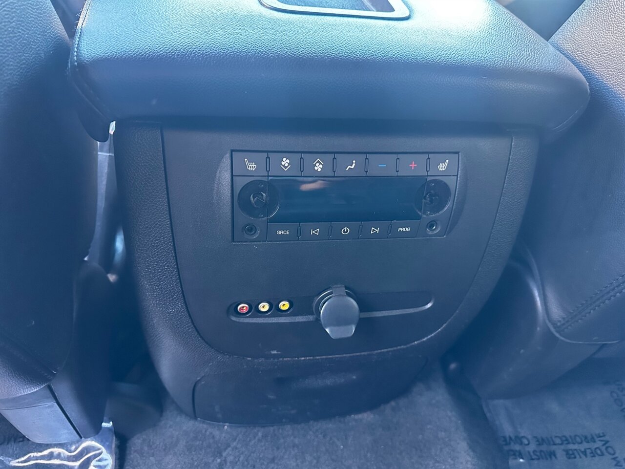 2012 Chevrolet Suburban LTZ - Photo 36 - Reno, NV 89502