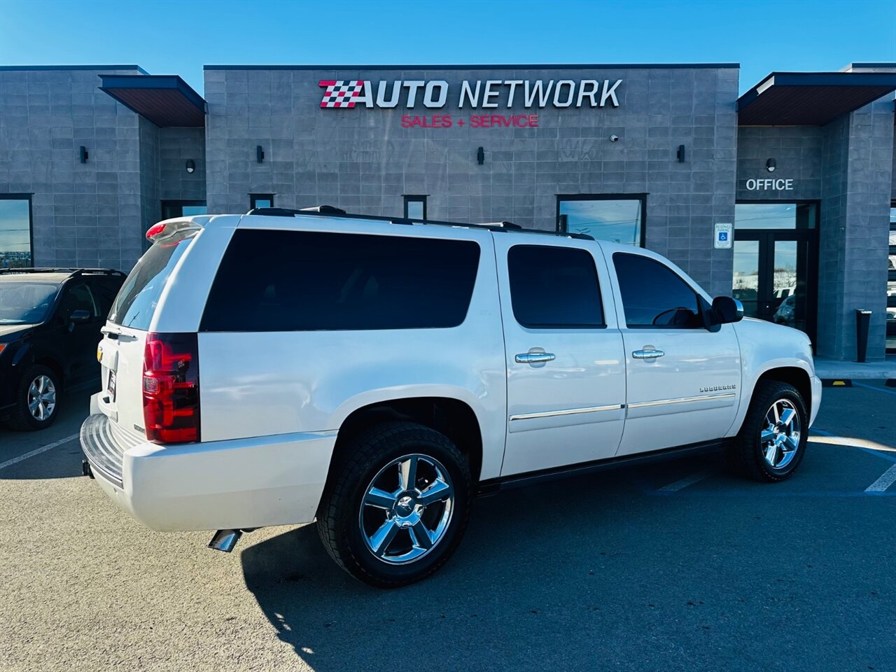 2012 Chevrolet Suburban LTZ - Photo 3 - Reno, NV 89502