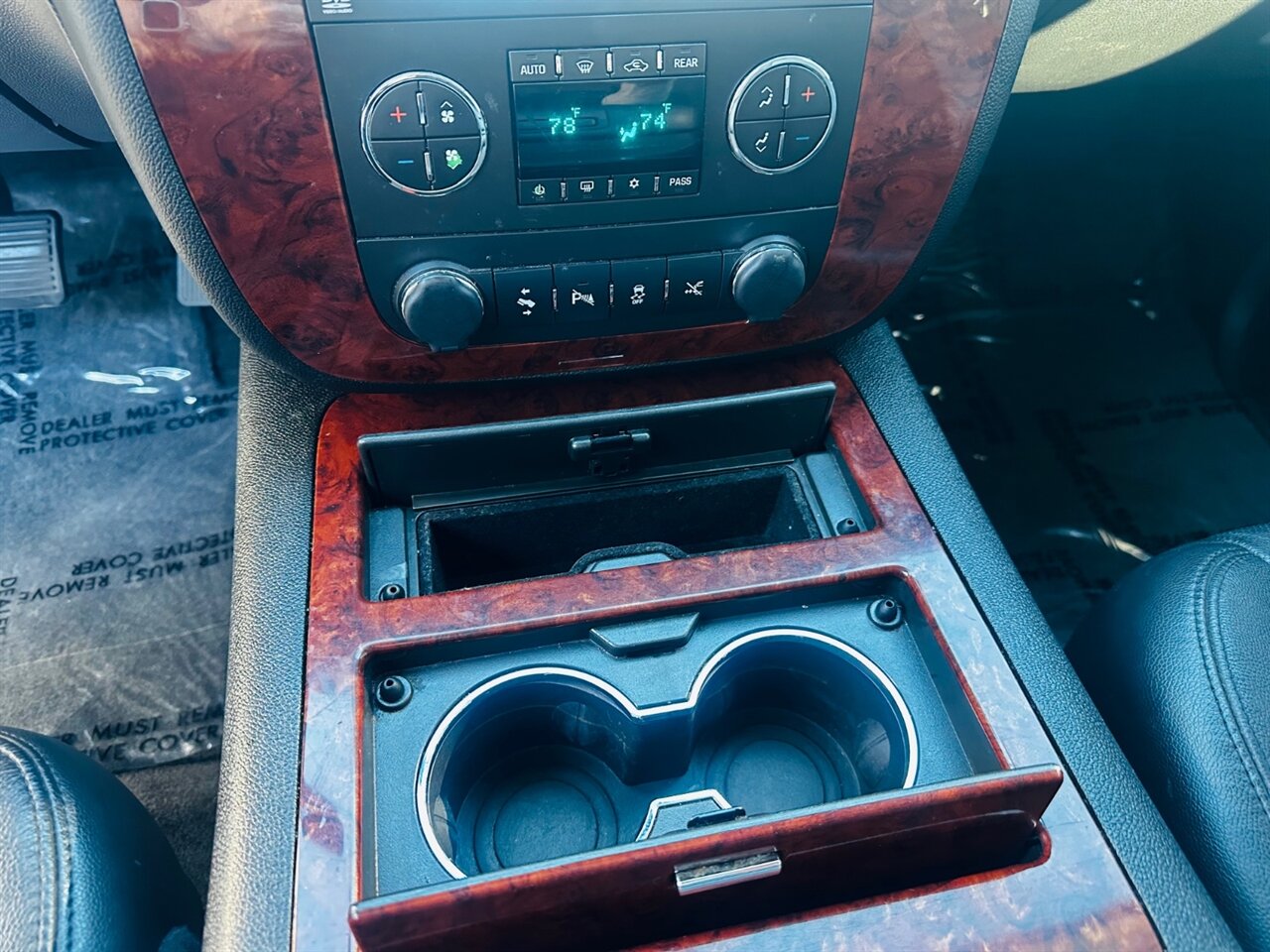 2012 Chevrolet Suburban LTZ - Photo 23 - Reno, NV 89502