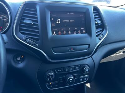 2019 Jeep Cherokee Latitude Plus   - Photo 16 - Reno, NV 89502