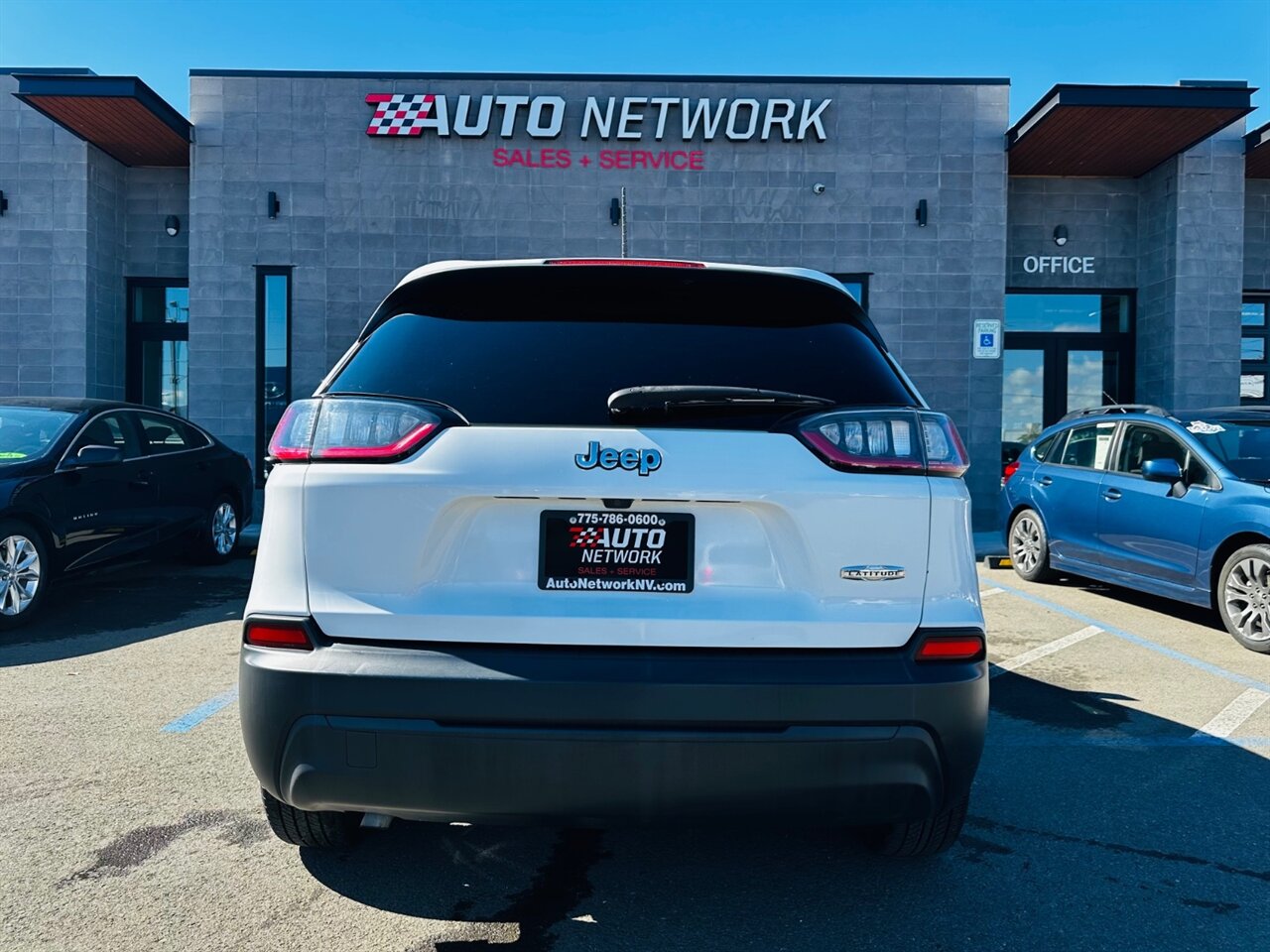 2019 Jeep Cherokee Latitude Plus   - Photo 8 - Reno, NV 89502