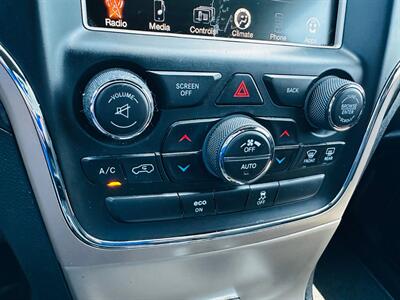 2014 Jeep Grand Cherokee Laredo   - Photo 17 - Reno, NV 89502