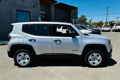 2016 Jeep Renegade Sport   - Photo 2 - Reno, NV 89502