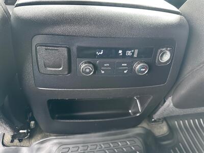 2015 GMC Yukon XL SLT   - Photo 34 - Reno, NV 89502