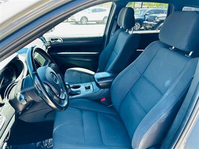 2019 Jeep Grand Cherokee Laredo   - Photo 13 - Reno, NV 89502