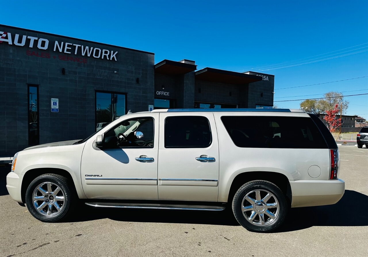 2014 GMC Yukon XL Denali   - Photo 2 - Reno, NV 89502
